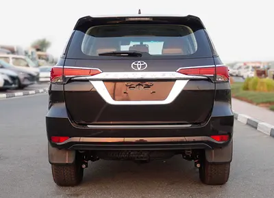 2026 Toyota FORTUNER photo 4