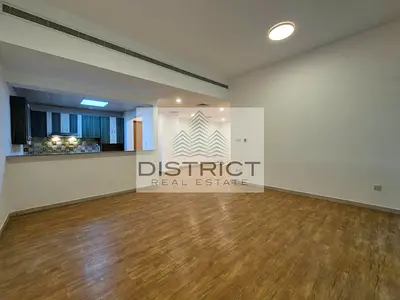 Upgraded Interior | Vacant | Chiller Free