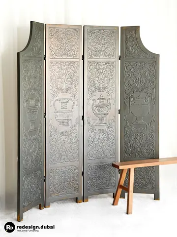 DISTRESSED EUROPEAN NEOCLASSICAL URN & ACANTHUS ROOM DIVIDER or mural art backdrop accent display