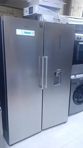 Samsung brand seperate sett fridge freezer