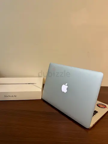 MacBook Air 13 2017 silver, original box. Perfect condition