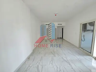 Spacious 2bhk with balcony | ready to move | 5 minutes walking distance from Sahara centre