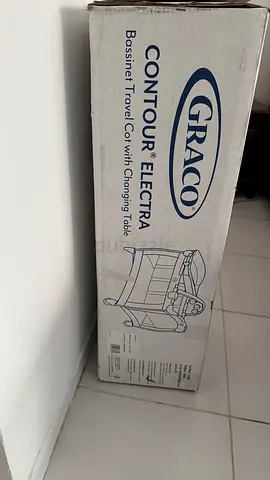 Graco contour electra Bassinet travel cot with Changing Station - NAVY BLUE