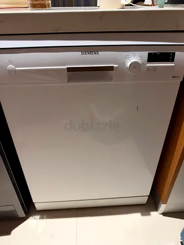 Siemens freestanding dishwasher - good working condition
