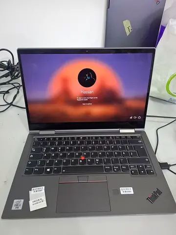 Lenovo ThinkPad X1 yoga x360 (Convertible) — Good Condition