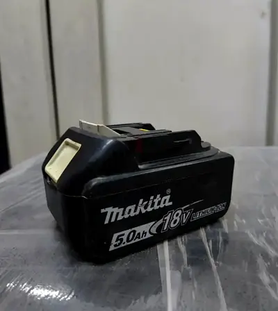MAKITA 18V/5.0 ah Battery