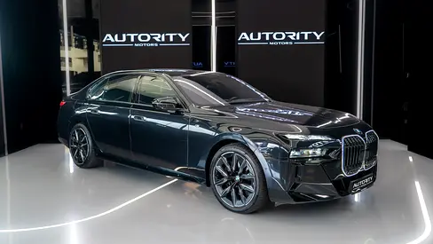 BMW 760Li | Warranty&Service till March 2029 | From AED 7,439/mo