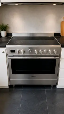Bosch freestanding electric oven with ceramic hob - good condition