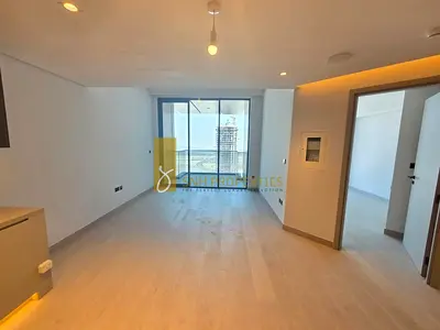 HIGHER FLOOR | READY TO MOVE | 1 CHEQUE