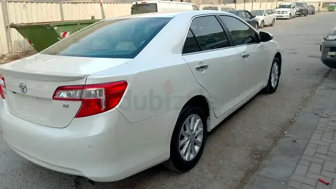 Toyota Camry SE 2015 GCC Specs