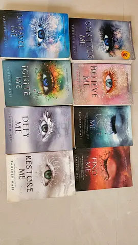 Tahereh Mafi 'Shatter Me' series - Complete 8-Book Set (Paperback)