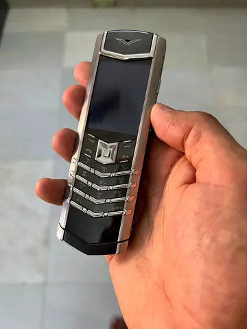 Used Vertu Signature Black & Steel Keypad Mobile