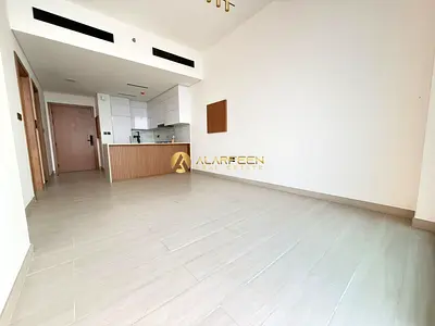 1 BR Unfurnished | Pool View | Bright Unit