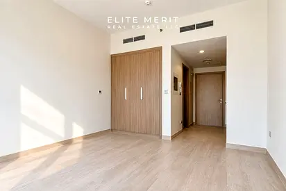 Canal and Burj Khalifa View | High Floor | Vacant