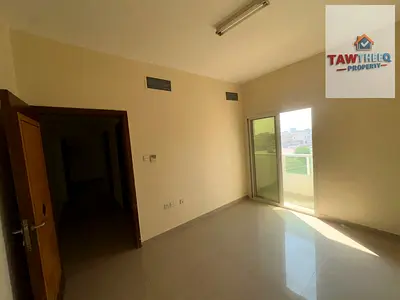 غرفه وصاله بالحميديه على الشارع بجوار شركة اتصالات مع شهر مجانى