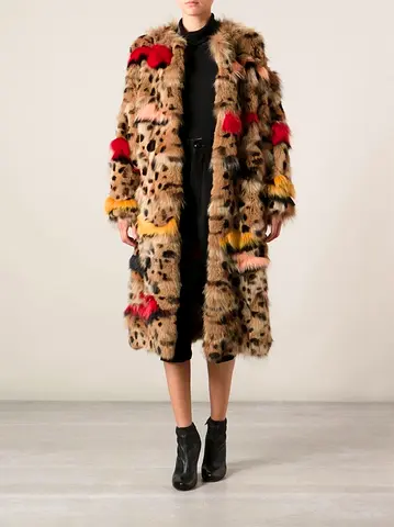 Chloe brand,Long multicolor faux fur coat with spotted pattern — size M ( 36)