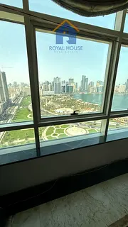 An excellent opportunity to own a generously sized apartment with a practical layout—perfect for f