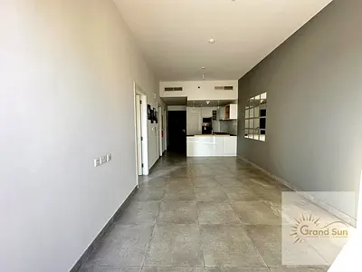 3 CHEQUES /SEMI FURNISHED/VACANT/ONE BEDROOM