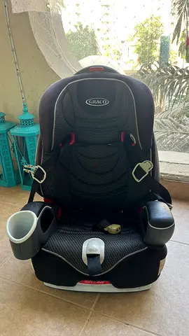 Graco child car seat - booster with cup holders, good condition