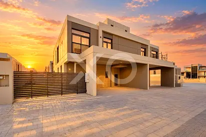 PARK FACING VILLA | MORTGAGEABLE | EXCLUSIVE