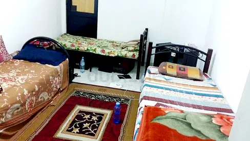 Muslim Bedspace in Abu Dhabi - Al Falah Steet Executive Professionals