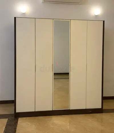 like new 5-door wardrobe with central mirror, cream and dark wood finish