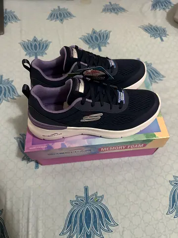 Women's Skechers Memory Foam Sneakers - Navy/Purple, Brand New