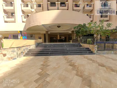 شقة استوديو | بوابات السيليكون 1 | إطلالة على الشرفة | غير مفروشة
