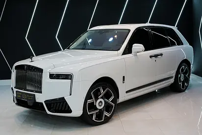 2026 Cullinan Black Badge, Executive Rear Seats, Rear Screens, Bespoke Audio, Dealer Warr + Serv!!