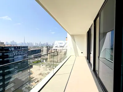 Mesmerizing panoramic views of Burj Khalifa | Downtown Dubai, the Museum, and Dubai Creek Harbor fr