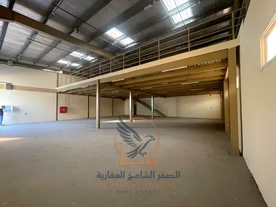 مستودع للإيجار في الجرف الصناعية 2 – مساحة 5,967 قدم² – 270,000 درهم سنوياً