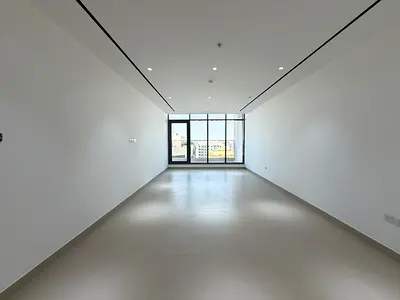 LUXURY 4BHK APARTMENT IN A BRAND NEW BUILDING