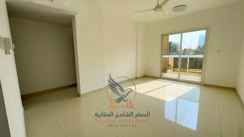 ثلاث غرف وصالة اول ساكن | خزائن حائط | بلكون | جميع الغرف ماستر |