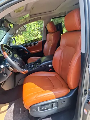 2016 Lexus LX-SERIES — фото 9