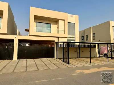 فرصة مميزة للسكن الراقي في الزاهية عجمان فيلا للإيجار أول ساكن بتشطيب سوبر لوكس وتصميم عصري يجمع بين الفخامة والخصوصية والمساحات الواسعة مساحه الفيلا