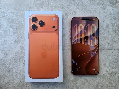 iPhone 17 Pro Max 512GB TDRA - Apple care+ 2027 October - Cosmic Orange