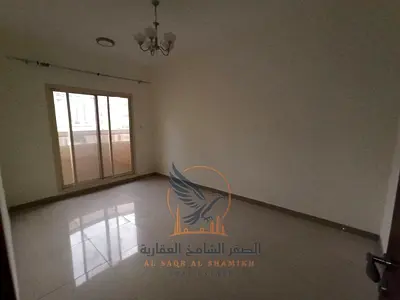 Two bedroom apartment with a balcony, practical layout, comfortable spaces, natural light and a prime location. Ideal for families seeking comfort, pr