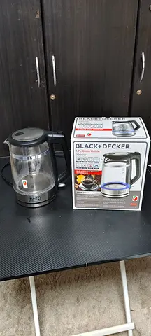 Black+Decker Electric Glass Kettle / Tea Maker - 1.7L