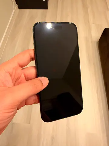 Iphone 17 Air 256GB Space Black UAE Version with original Power bank