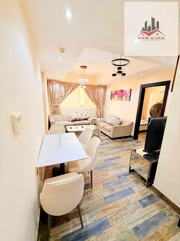 Sharjah, Al Naba'ah Apartment comprising one bedroom, a living room, a kitchen, and a bathroom. Super deluxe furnishing. Price: 3,500 (internet includ