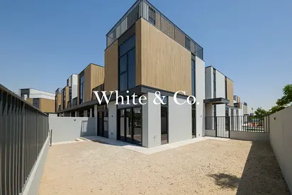 Best Price G+2 | Close to Pool | Vacant