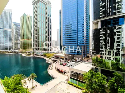Corner Unit | Lake View | Vacant Soon