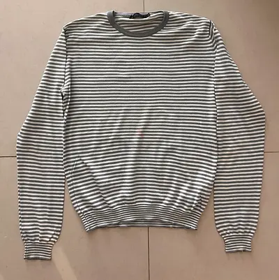 Authentic Calvin Klein men’s stripy sweater