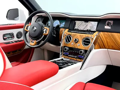 2019 ROLLS-ROYCE CULLINAN — миниатюра 12