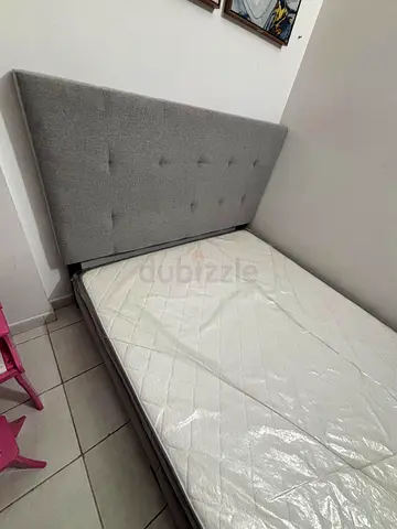Queen Size Bed with Mattress