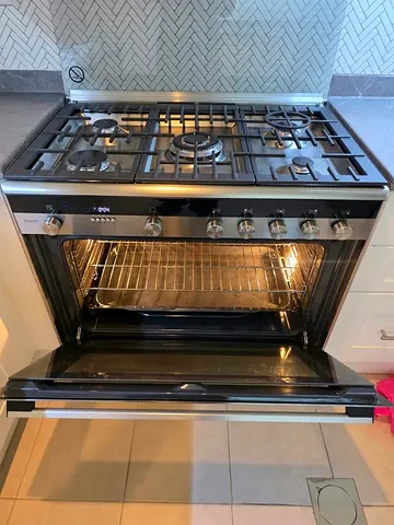 Siemens Latest IQ700 Gas Hobs Oven Electric