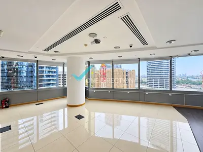 مكتب مجهز | محطات عمل مفروشة | جولد تاور JLT