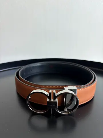 Men’s Salvatore Ferragamo - Brown/ Black reversible leather belt.