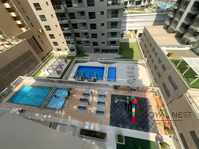 Closed Kitchen | Large Layout | Pool View