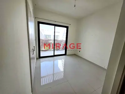 Single Row | 3BR + Maid | R2EM
